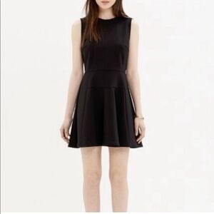Madewell Anywhere Fit & Flare Black Structured A-Line Mini Dress